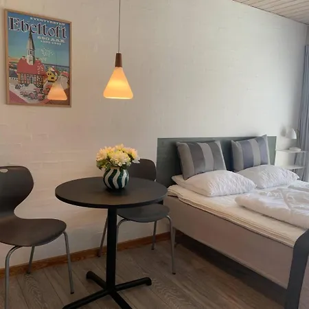 Skansebakken 15 * Ebeltoft