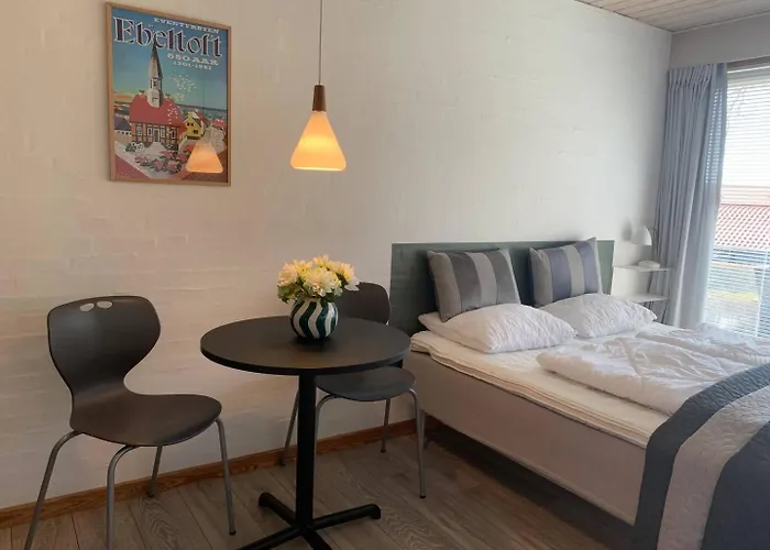 Skansebakken 15 * Ebeltoft